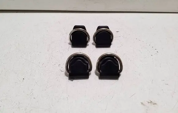Mercedes-Benz EQC Tie down hook / loop