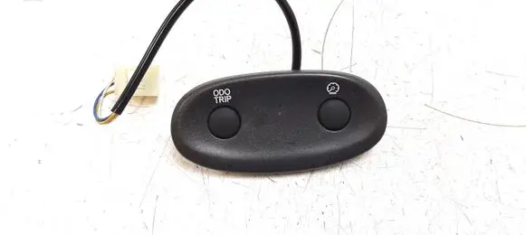Toyota Yaris Verso On-board computer control switch 1751K17