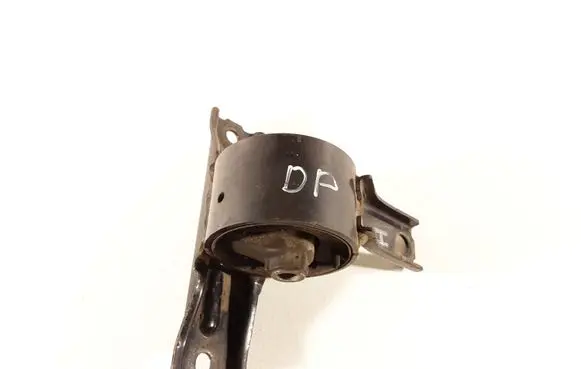 Mitsubishi Outlander Engine mount bracket MN184357