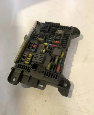 BMW X5 E70 Fuse module 518954020A 693168703 007018769316873