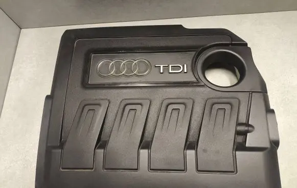Audi A3 S3 8P Engine cover (trim) 03L103925AS