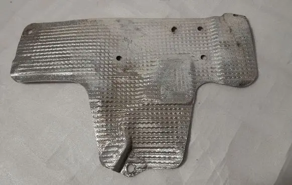 Audi Q8 Heat shield in engine bay 4M0825641E