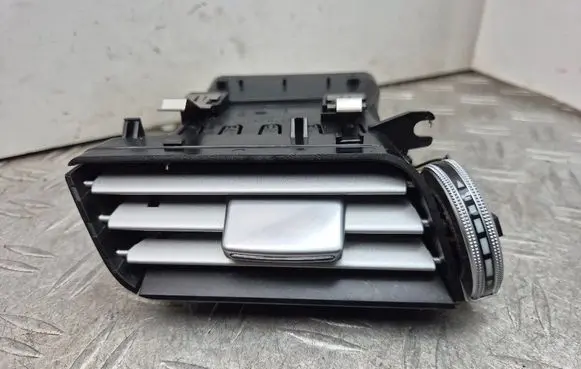 Mercedes-Benz E W212 Dashboard side air vent grill/cover trim A2128303354