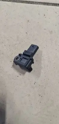 BMW 5 F10 F11 Air pressure sensor 8637896