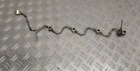 Toyota Corolla Verso AR10 Fuel main line pipe
