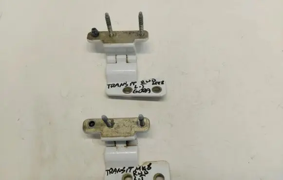 Rear door lower hinge