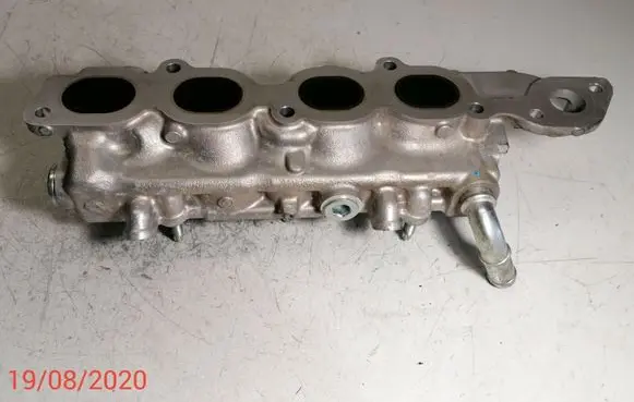Toyota Yaris Exhaust manifold 1918I12D182