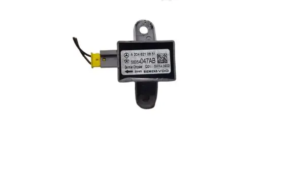 Mercedes-Benz C W204 Airbag deployment crash/impact sensor A2048210651