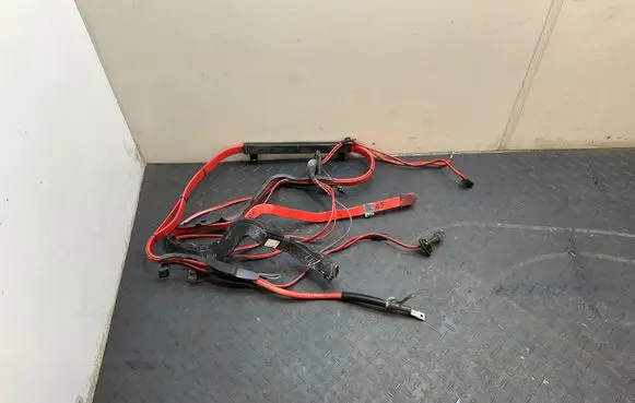 BMW 5 GT F07 Positive cable (battery) 9150981 9150983 6098609
