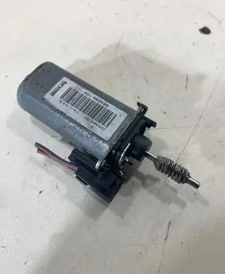 Audi A6 S6 C7 4G Seat adjustment motor 984686104 D336500 110610193156