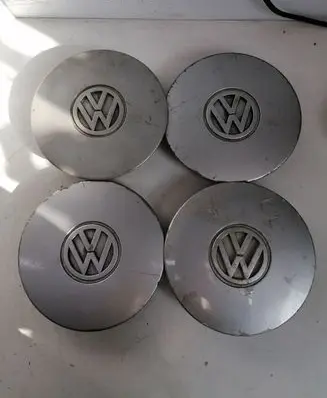 Volkswagen Golf III Original wheel cap 1H0601149H