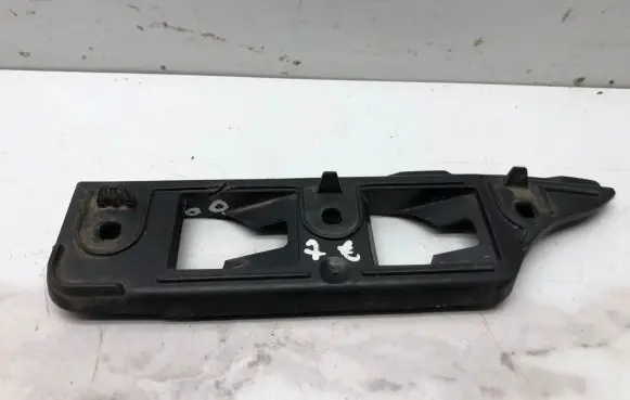Volkswagen Golf V Front bumper mounting bracket 1K0807184