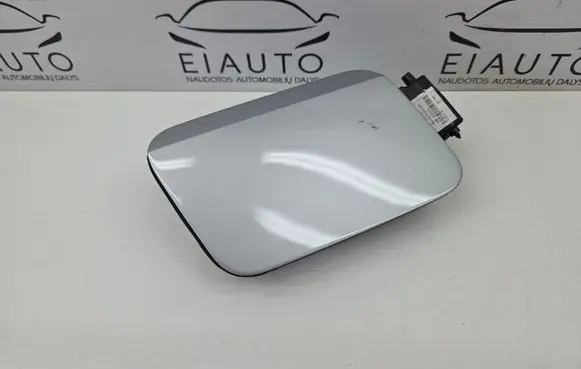 Audi Q2 - Fuel tank cap 81A809906 81A809857 8W0010508M