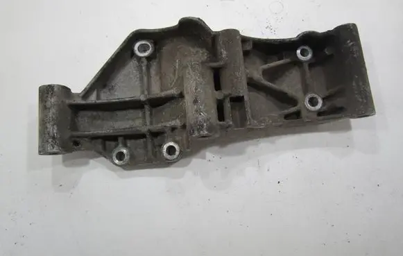 Volkswagen Bora Generator/alternator bracket 021260089A