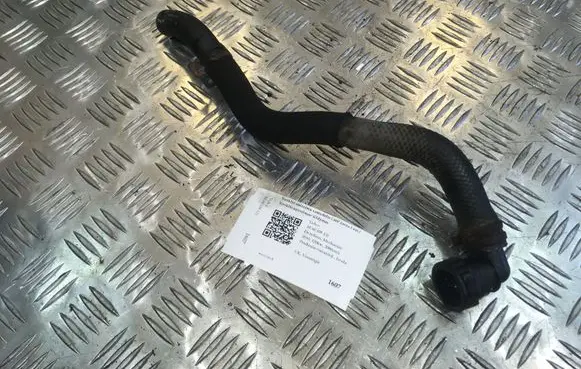 Volvo XC60 Engine coolant pipe/hose 31329046