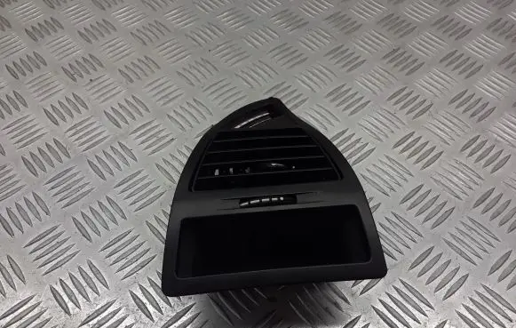 Citroen C4 I Dashboard air vent grill cover trim 9649598977