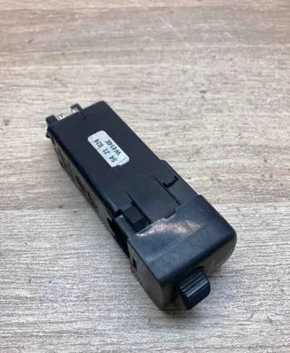 Saab 9-5 Seat heating switch 5471024 W414K