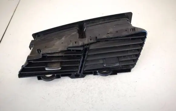 Peugeot 3008 I Dash center air vent grill