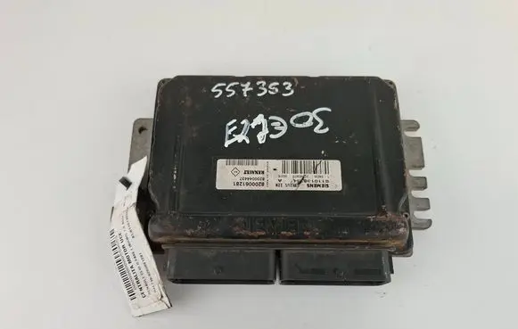 Renault Clio II Engine control unit/module 8200061281 8200044437