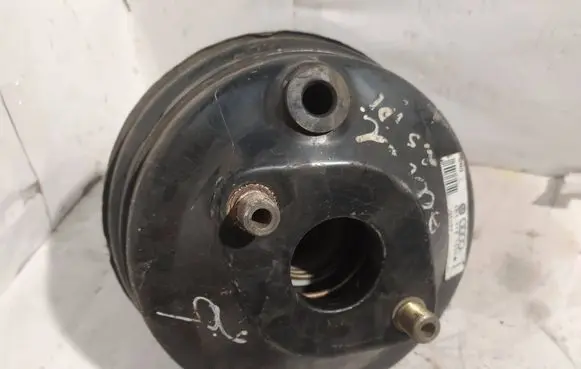 Audi A6 S6 C5 4B Brake booster 4G3612105A