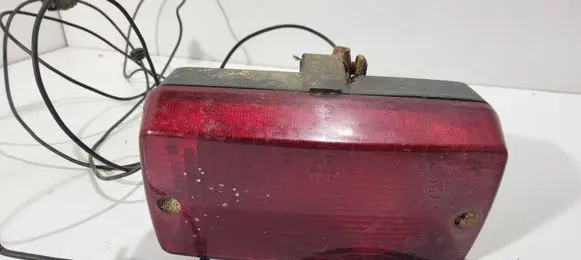 Toyota Hilux (N80, N90, N100, N110) Third/center stoplight