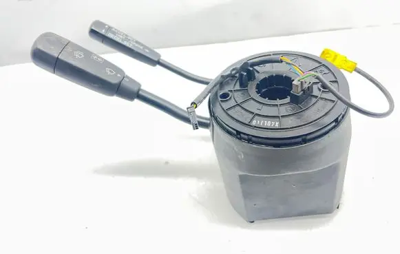 Mercedes-Benz CLK A208 C208 Wiper turn signal indicator stalk/switch 2085450010