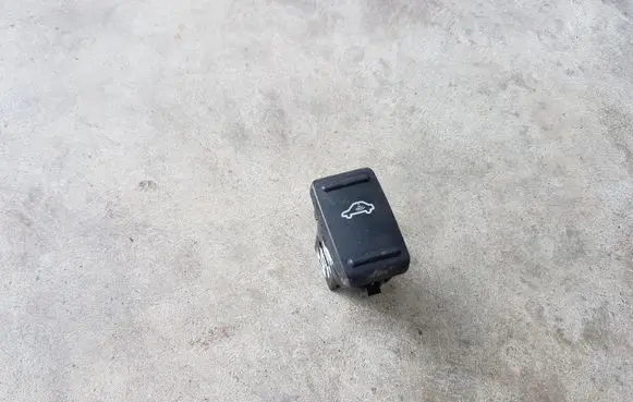 Ford Kuga I Fog light switch 