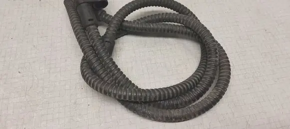 Nissan Almera N16 Electric engine pre-heating system (optional) 