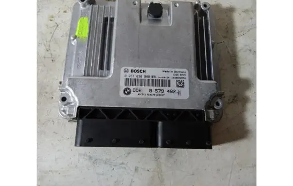 BMW 1 F20 F21 Engine control unit/module ECU 8579482-01