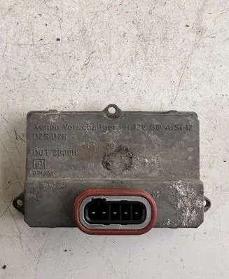 Opel Signum Headlight ballast module Xenon 5DV00829000
