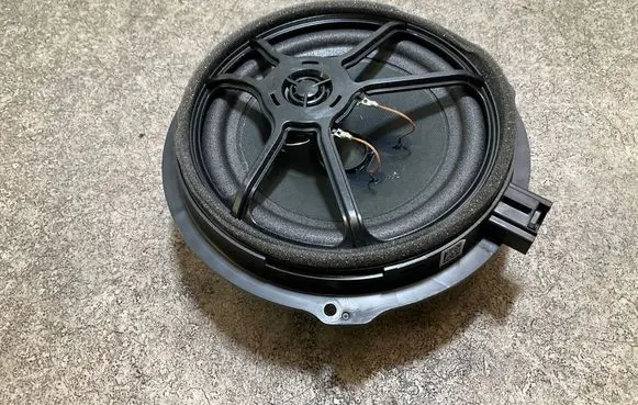 Ford Puma Rear door speaker H1BT18808GB 900248 2979