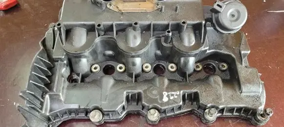 Jaguar XF X250 Rocker cam cover 4S7Q9424JB