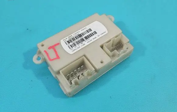 Chrysler Voyager Central body control module P04602758AF IMPRK1439926
