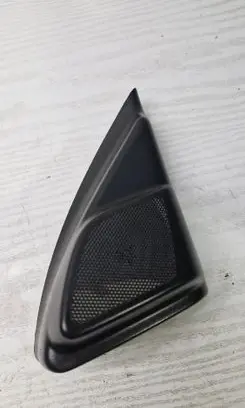 Volvo C30 Side speaker trim/cover 8687763