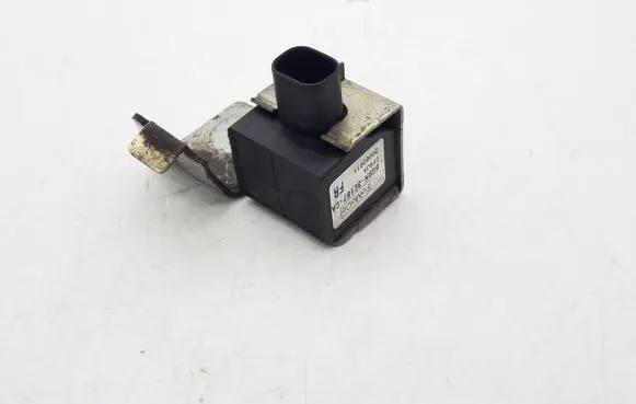 Volvo XC70 Airbag deployment crash/impact sensor 6G9N3C187CA