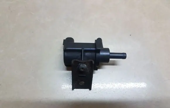 Toyota Prius (XW20) Turbo solenoid valve 9091012259