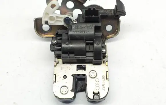 Audi A6 C7 Tailgate/trunk/boot lock/catch/latch 8R0827505A
