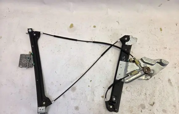 Saab 9-3 Ver2 Front door electric window regulator 12832851