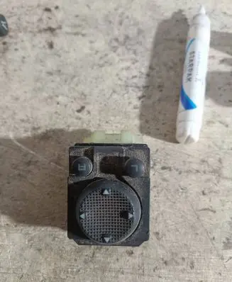 Ford Galaxy Wing mirror switch 1H0959565 14B003B