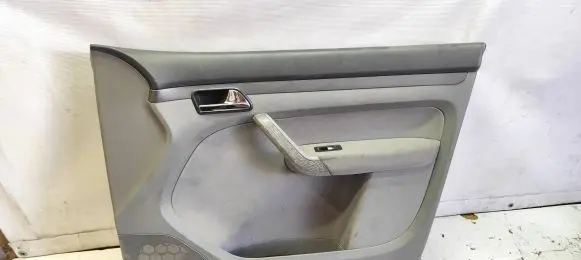 Volkswagen Touran I Front door card panel trim