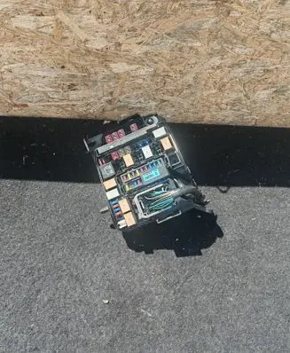 Hyundai i40 Fuse module 912033Z180