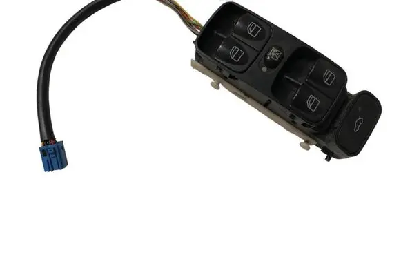 Mercedes-Benz C W203 Electric window control switch A2038210679