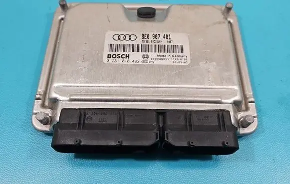 Audi A4 S4 B6 8E 8H Engine control unit/module ECU 8E0907401 IMPRK1455775