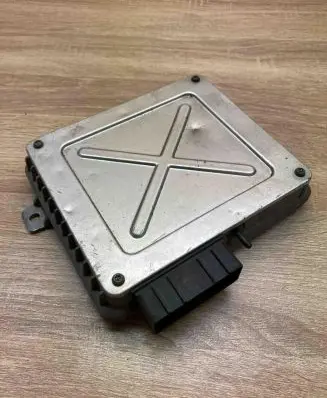 Rover 214 - 216 - 220 Engine control unit/module ECU MKC104042