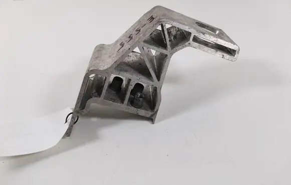 Mercedes-Benz C W205 Radiator mount bracket A2055014220