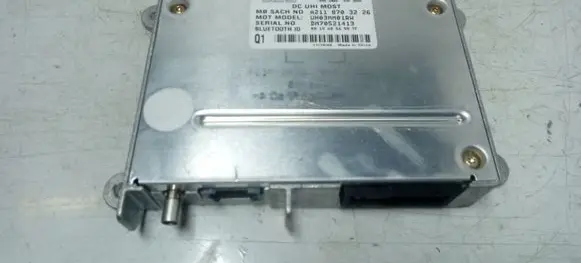 Mercedes-Benz CLS C219 Bluetooth control unit module A2118703226