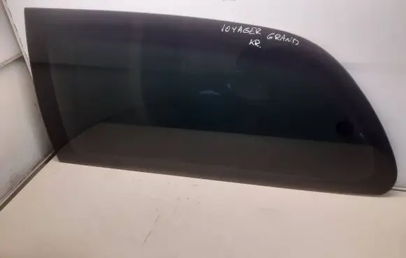Chrysler Grand Voyager IV Rear side window
