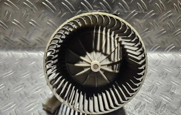 Heater fan/blower