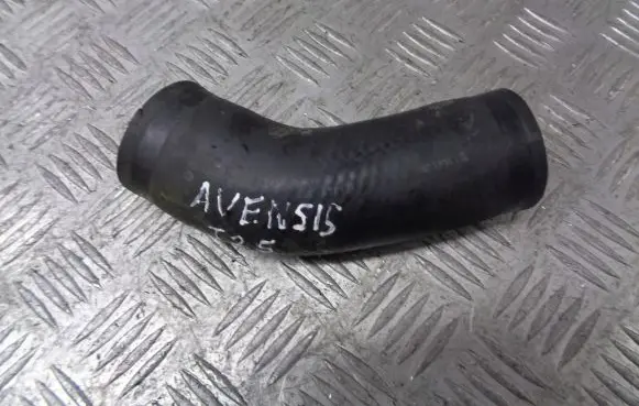 Toyota Avensis T250 Intercooler hose/pipe