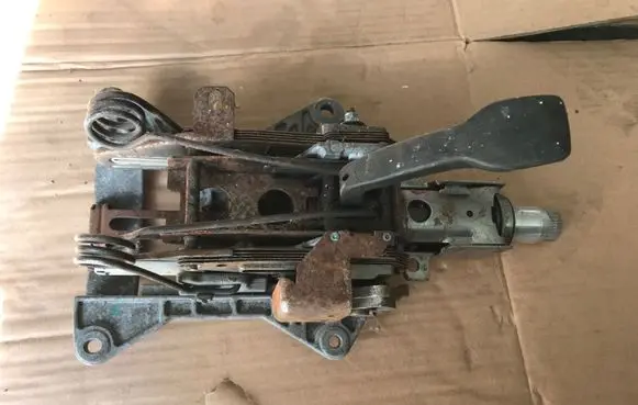 Audi A4 S4 B7 8E 8H Steering wheel axle 521002A1 ZG501959 240204